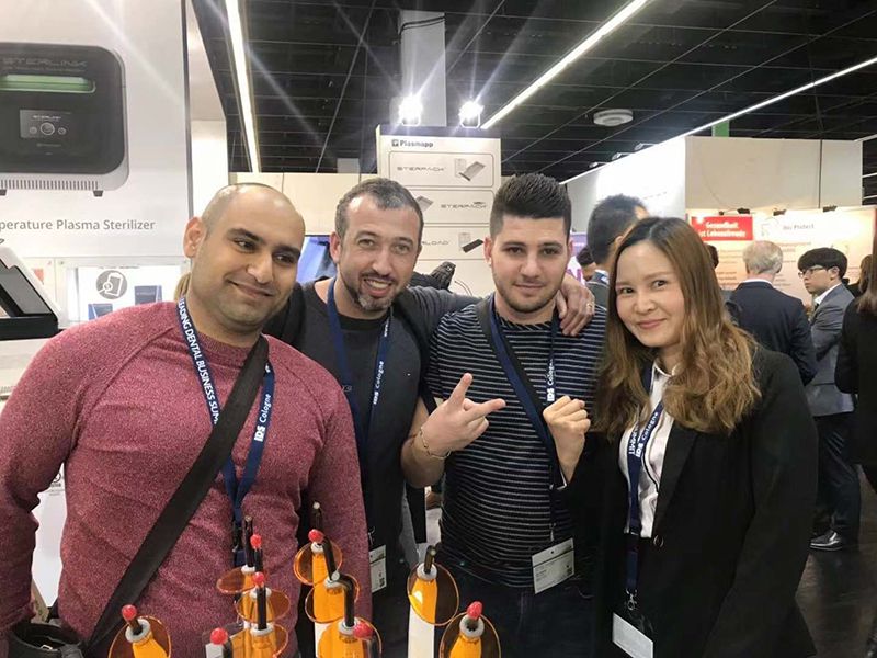 Стоматологический дистрибьютор